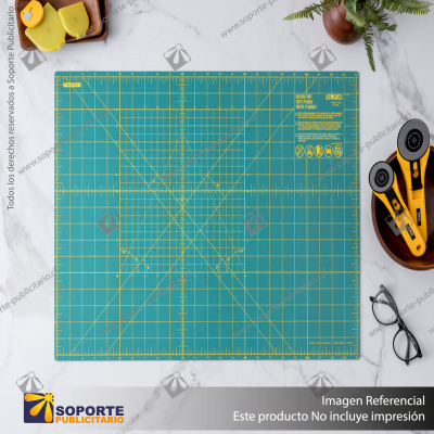 FCM-17X24 17" X 24" FOLDING CUTTING MAT VARIATION: DEFAULT TITLE